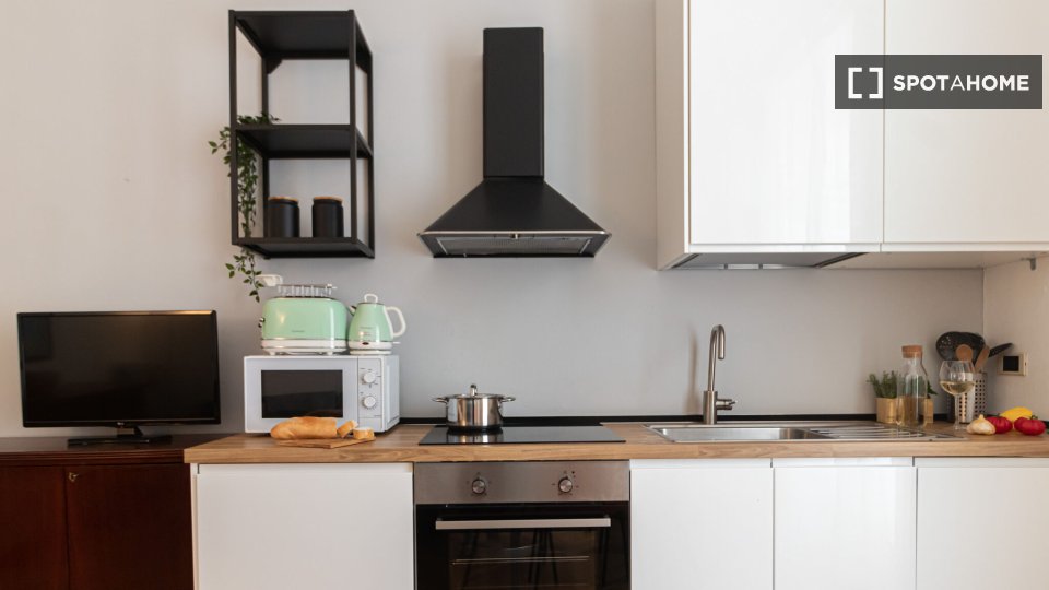 Apartment Milan, 1 bed, 66m² — photo 5