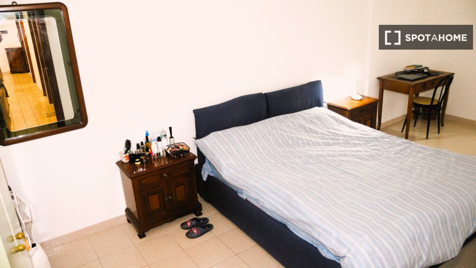 Double room Rome, 5 beds — photo 29