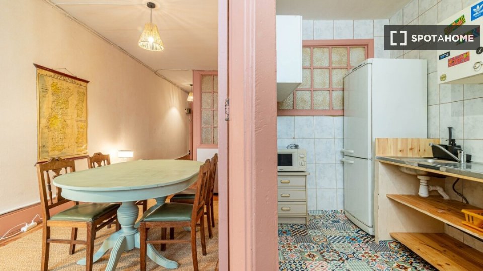 Apartment Porto, 3 beds, 90m² — photo 12