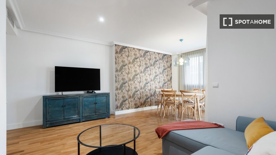 Apartment Madrid, 2 beds, 80m² — photo 4