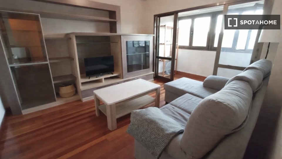 Apartment Bilbao, 2 beds, 80m² — photo 26