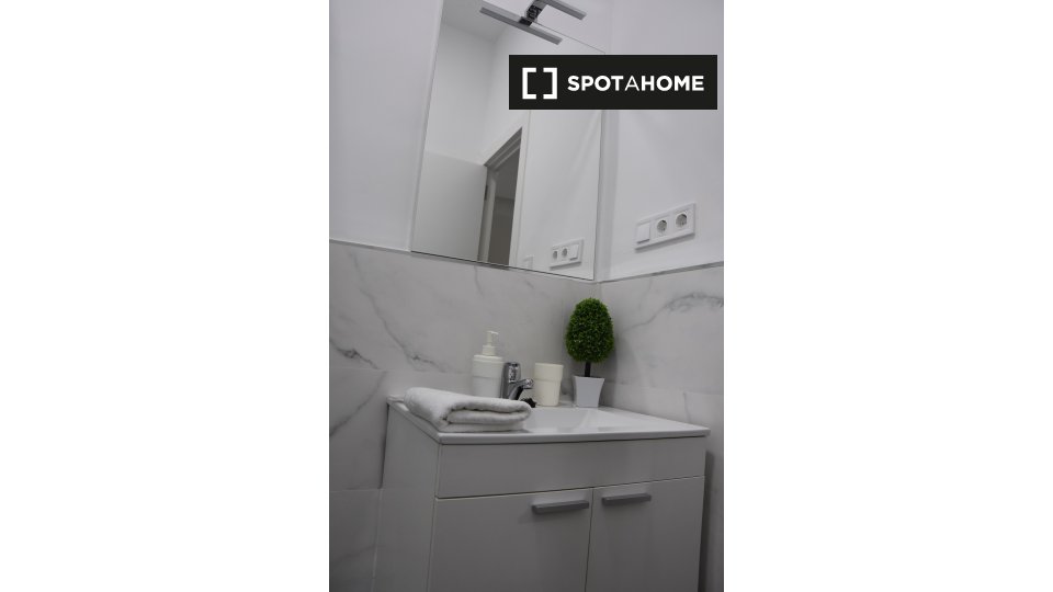 Apartment mono Madrid, 27m² — photo 5