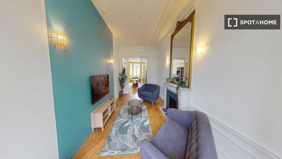 Double room Paris, 7 beds, 230m² — photo 13