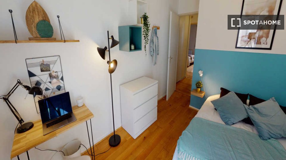 Double room Lyon, 5 beds, 90m² — photo 5