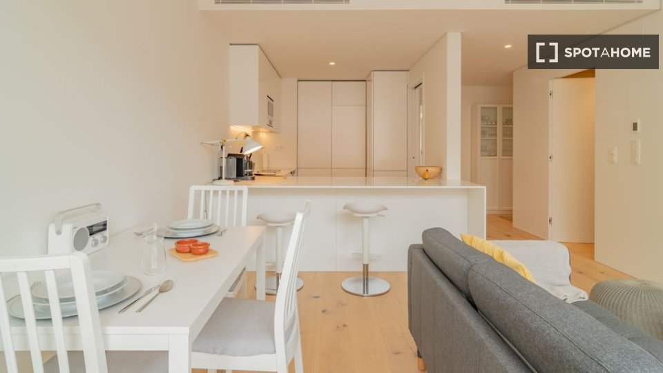 Apartment Lisbon, 1 bed — photo 3