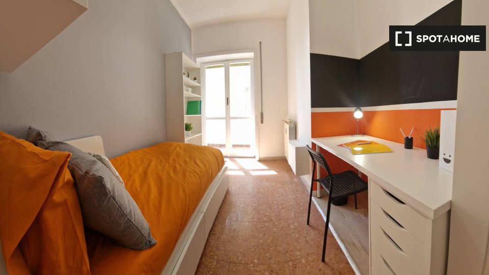 Double room Rome, 6 beds — photo 17