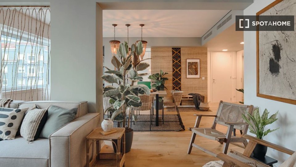 Apartment Lisbon, 3 beds — photo 13