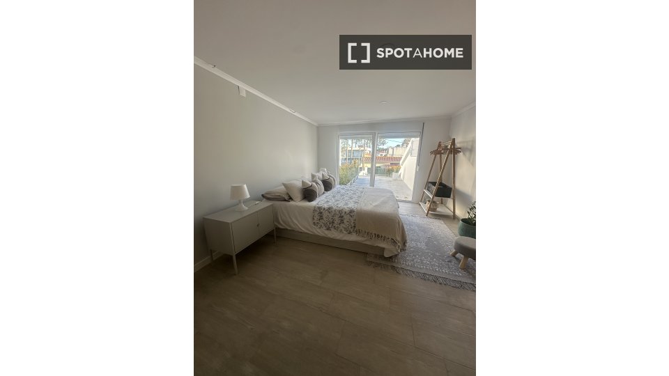 Apartment mono Lisbon — photo 14