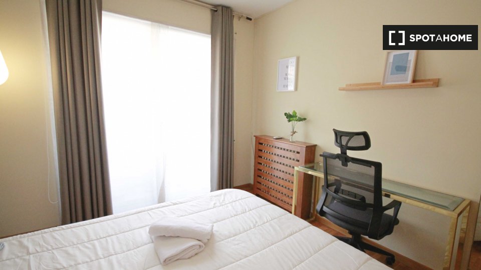 Shared apartment room for rent in Barcelona - in Barcelona