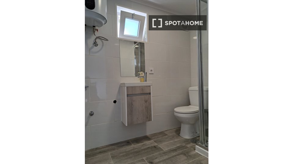 Apartment mono Lisbon, 20m² — photo 9