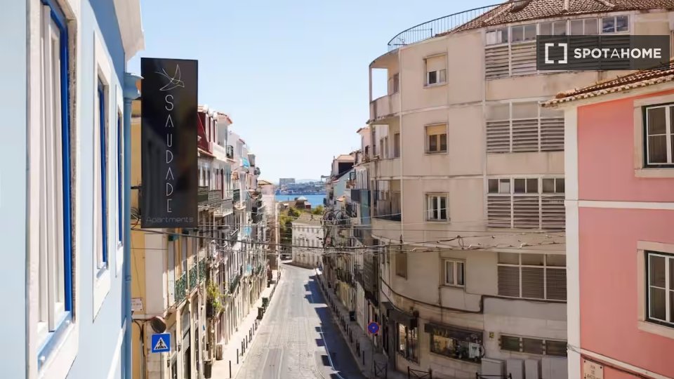 Apartment mono Lisbon — photo 8