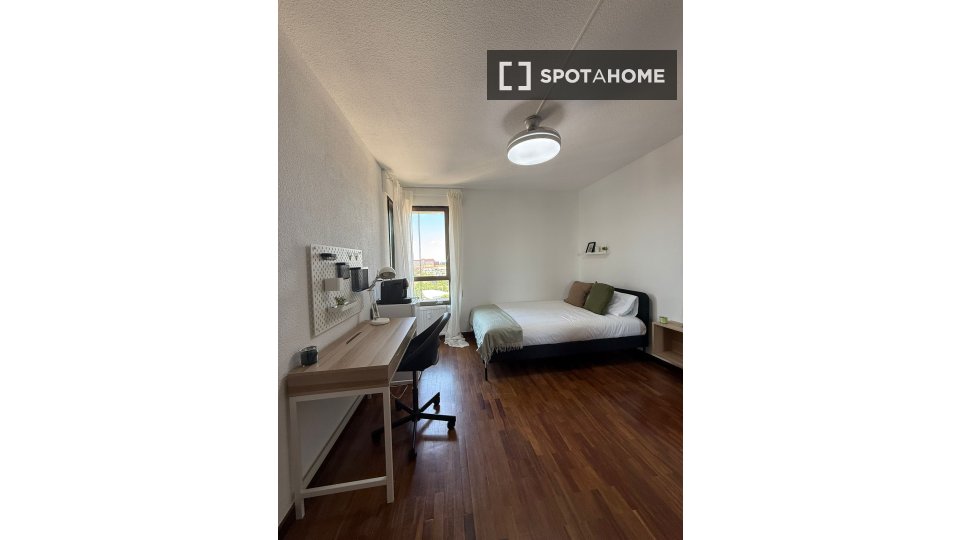 Double room Madrid, 7 beds — photo 2