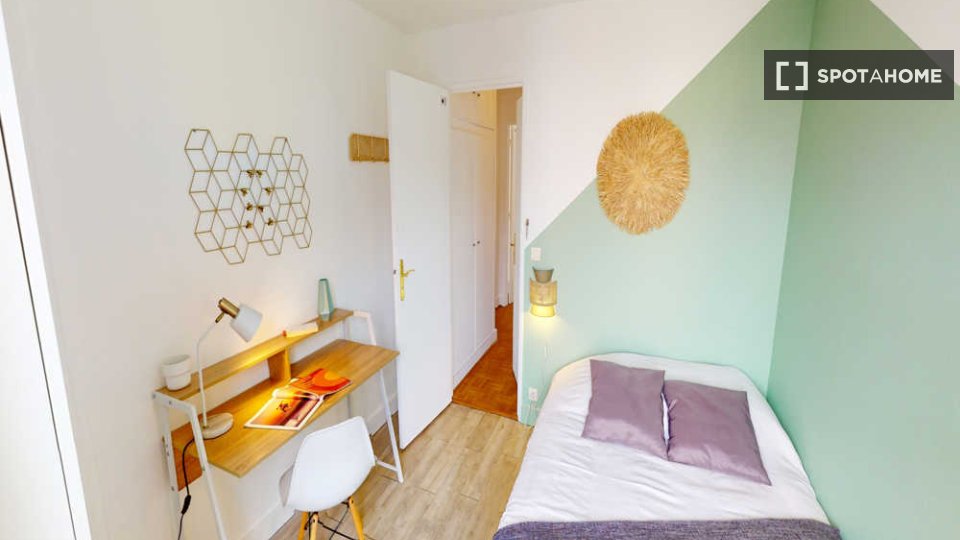 Double room Paris, 4 beds, 80m² — photo 12