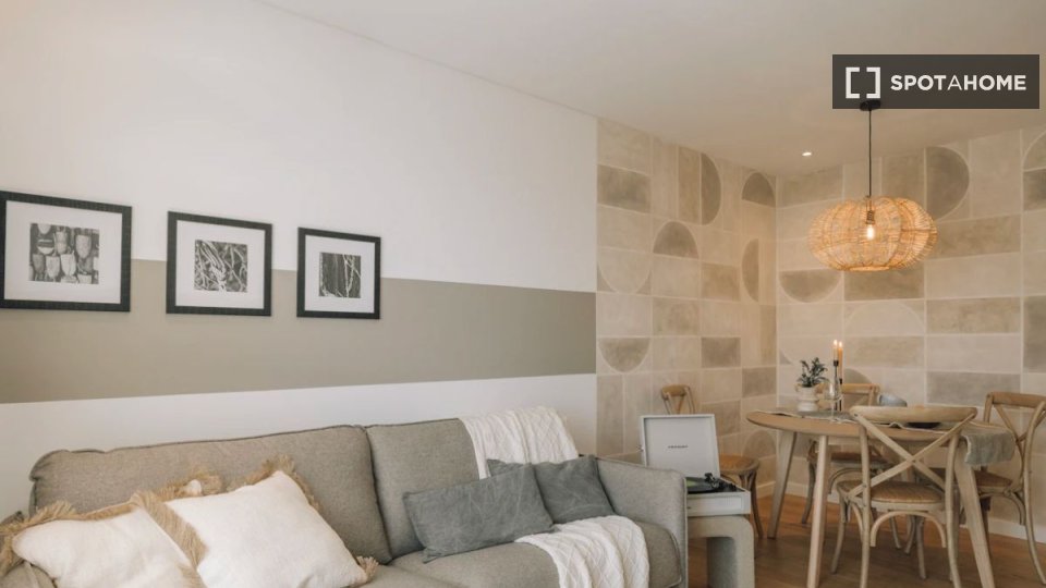 Apartment Lisbon, 1 bed — photo 3