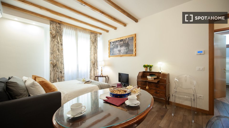 Apartment Florence, 1 bed, 50m² — photo 8