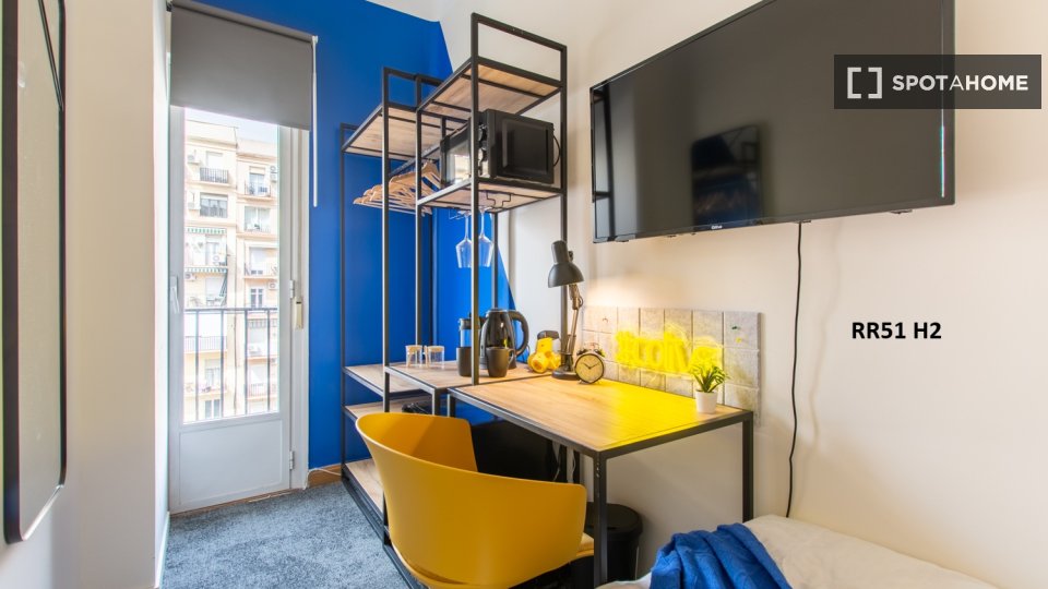 Double room Madrid, 5 beds — photo 15