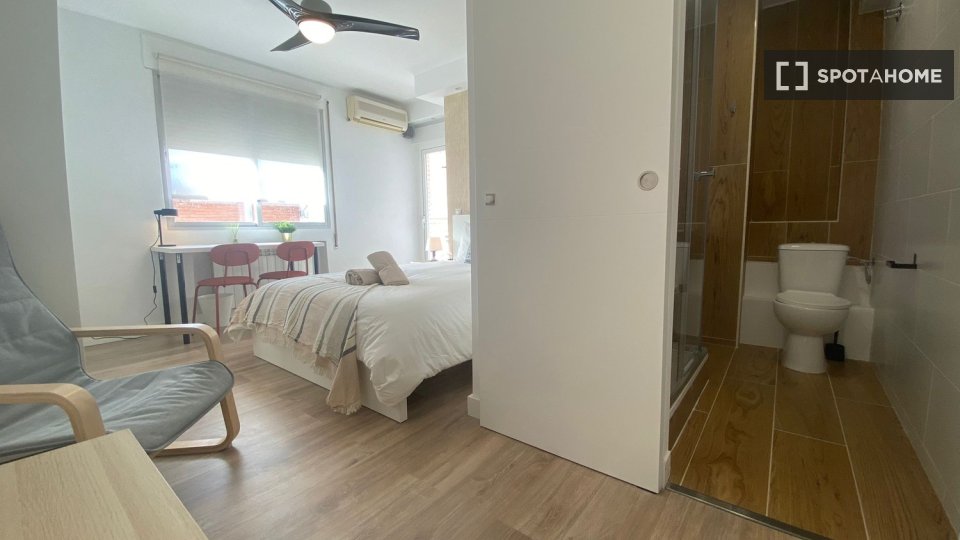 Camera doppia Madrid, 4 camere — foto 11
