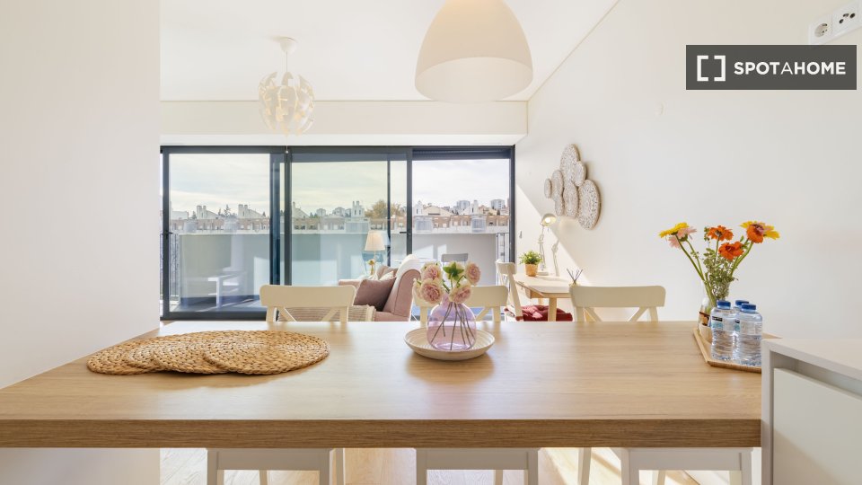 Apartment Lisbon, 1 bed, 60m² — photo 12