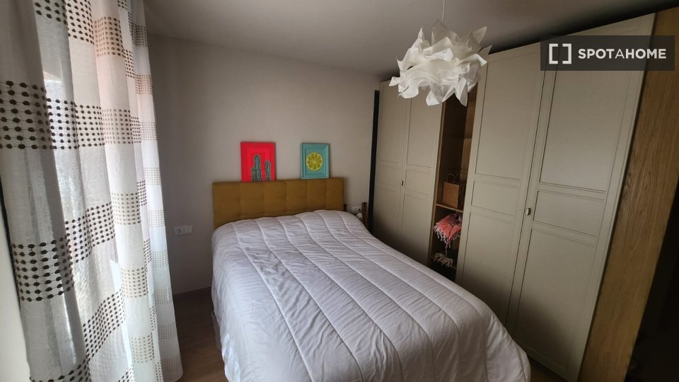 Apartment Valencia, 3 beds, 60m² — photo 4