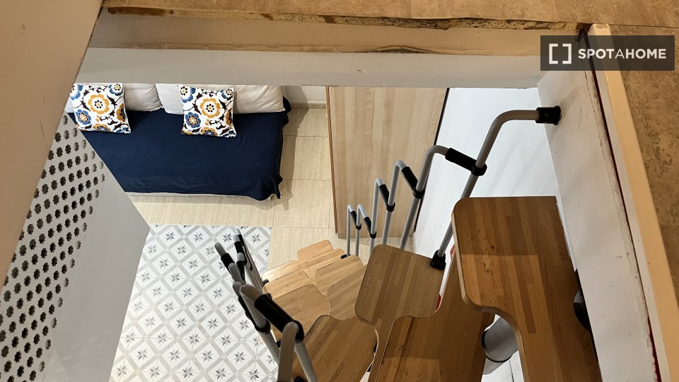 Apartment Madrid, 2 beds — photo 18