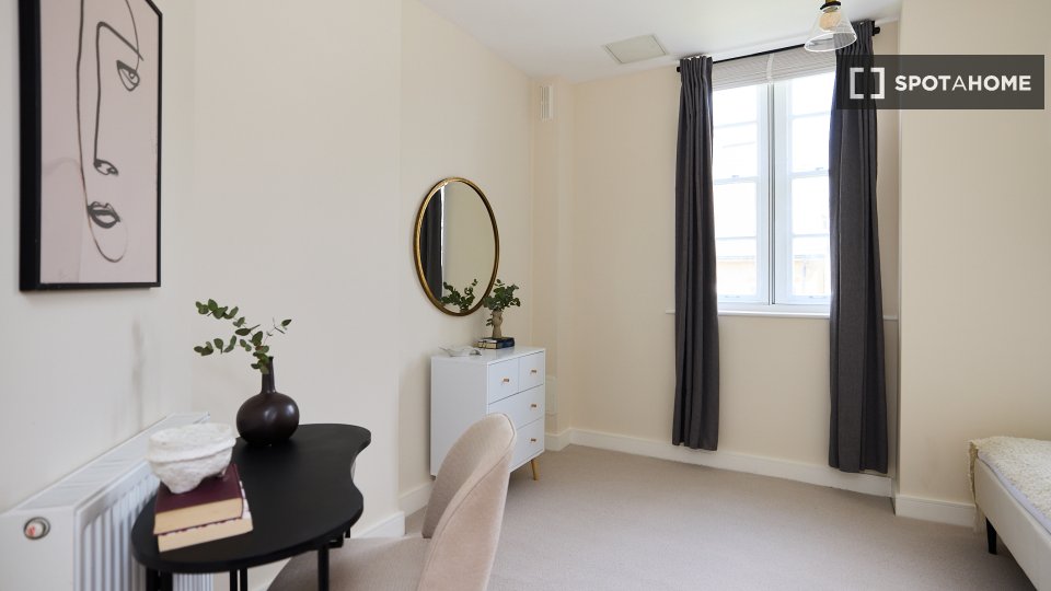 Apartment London, 2 beds, 84m² — photo 3