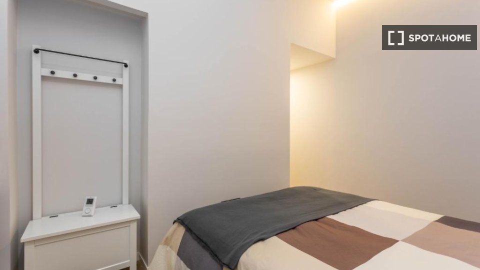 Apartment Madrid, 2 beds, 80m² — photo 11