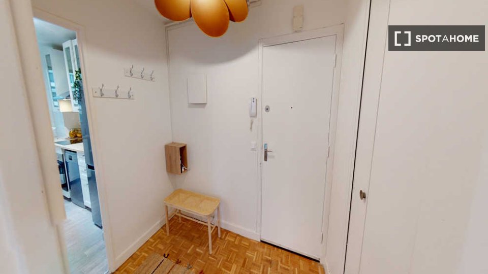 Double room Paris, 4 beds, 80m² — photo 2