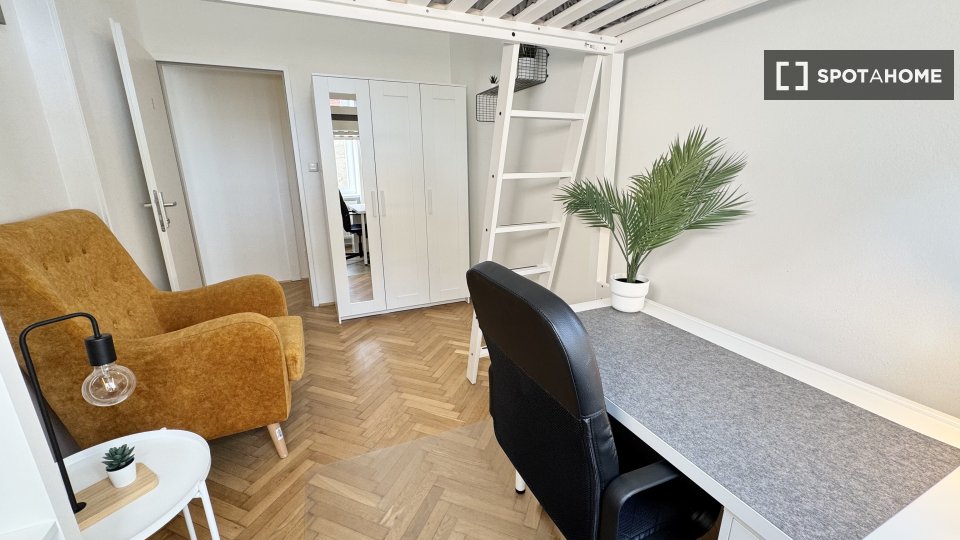 Double room Vienna, 7 beds, 130m² — photo 18