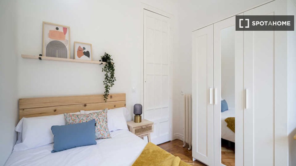 Double room Madrid, 8 beds — photo 31