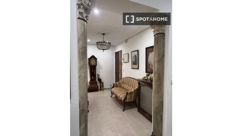 Apartment Madrid, 2 beds, 85m² — photo 15