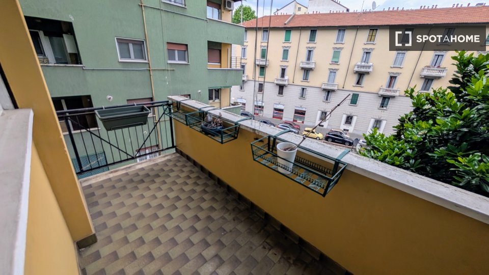 Double room Milan, 2 beds, 80m² — photo 12