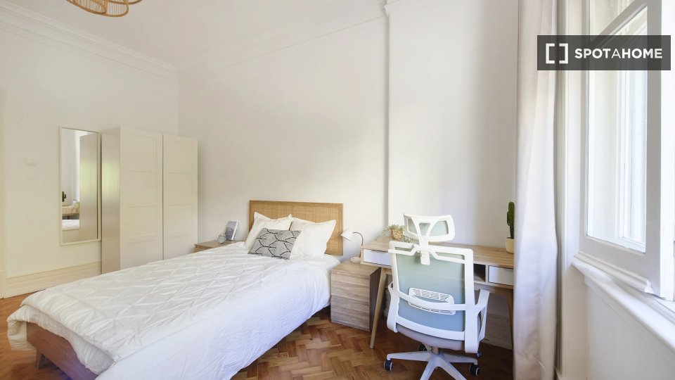 Double room Lisbon, 10 beds — photo 2
