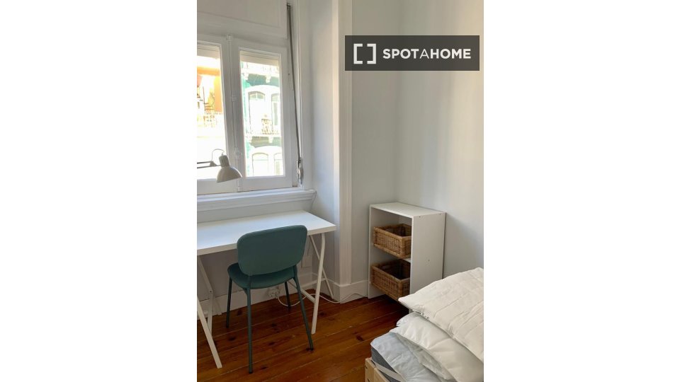 Apartment Lisbon, 2 beds — photo 9