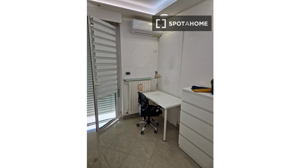 Double room Turin, 5 beds, 136m² — photo 6