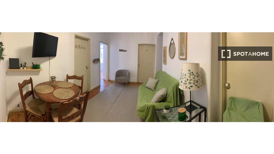 Double room Lisbon, 6 beds — photo 11