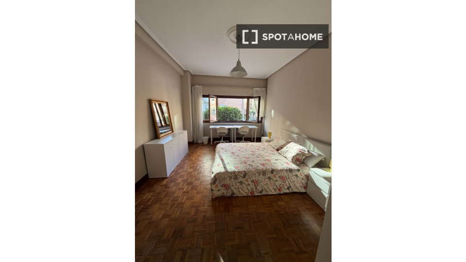 Camera doppia Bilbao, 4 camere, 85m² — foto 5