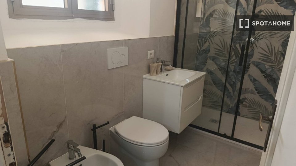Double room Florence, 3 beds — photo 6