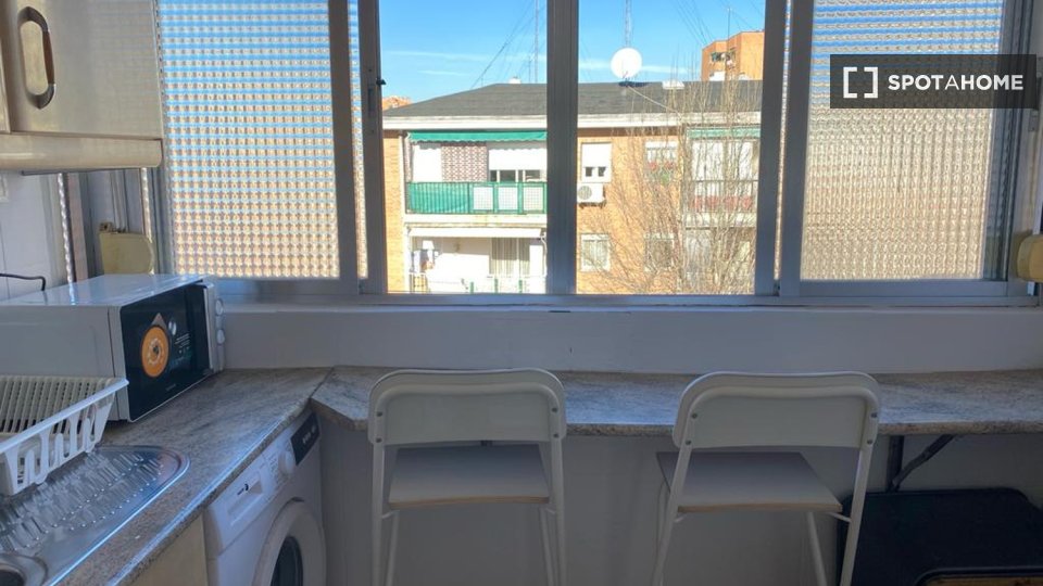 Double room Madrid, 4 beds — photo 6