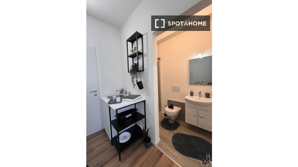 Double room Trento, 4 beds — photo 14