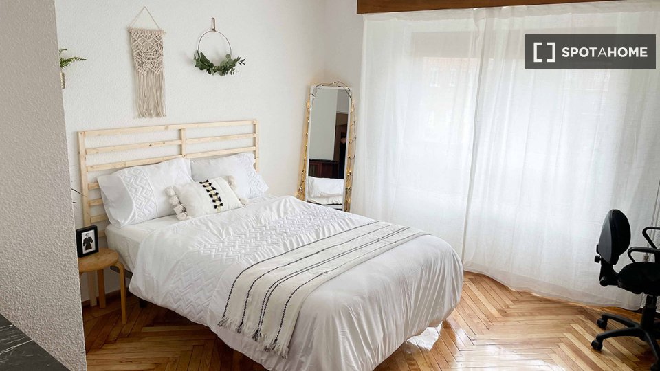 Double room Madrid, 7 beds — photo 16