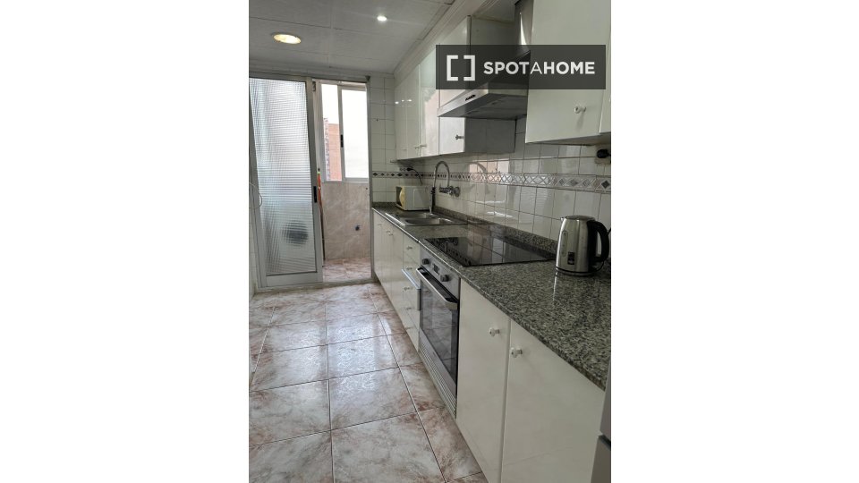 Apartment Valencia, 3 beds, 100m² — photo 4