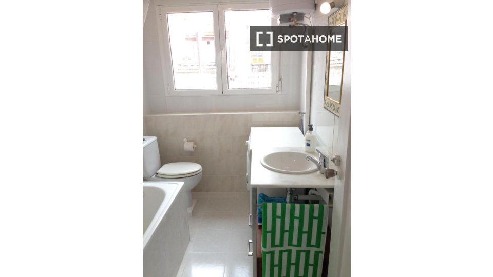 Apartment Valencia, 1 bed, 40m² — photo 19