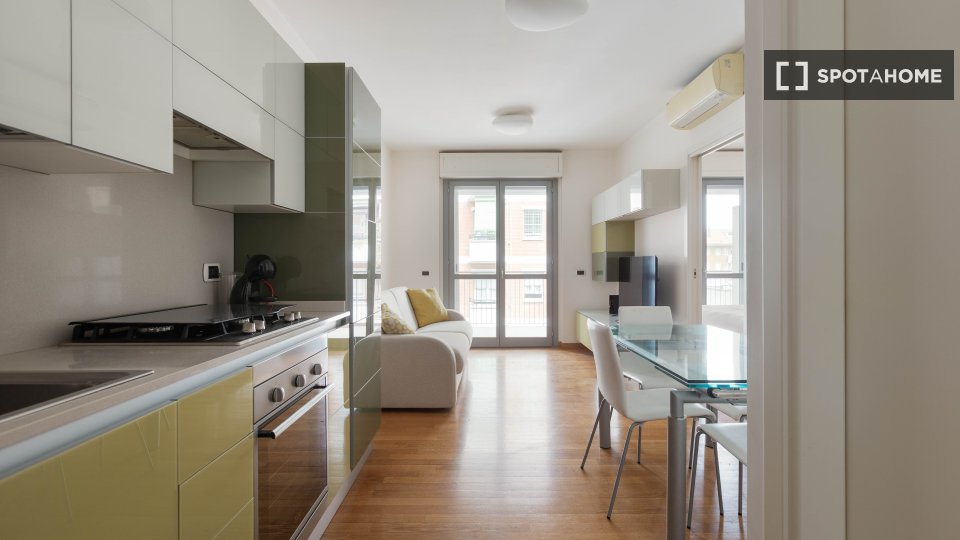 Apartment Milan, 1 bed, 55m² — photo 2