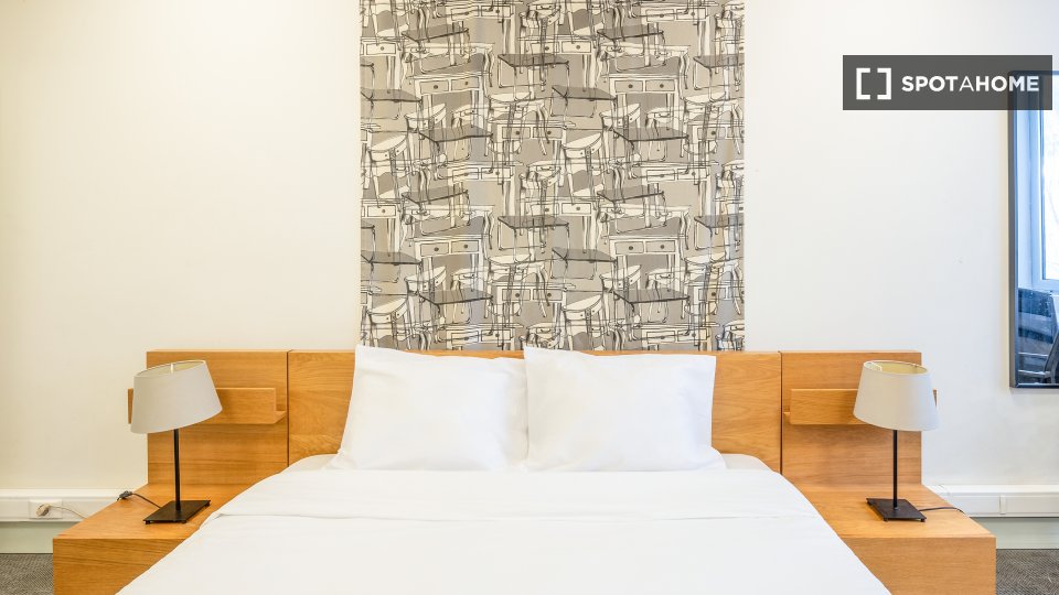 Double room Lisbon, 9 beds, 290m² — photo 12