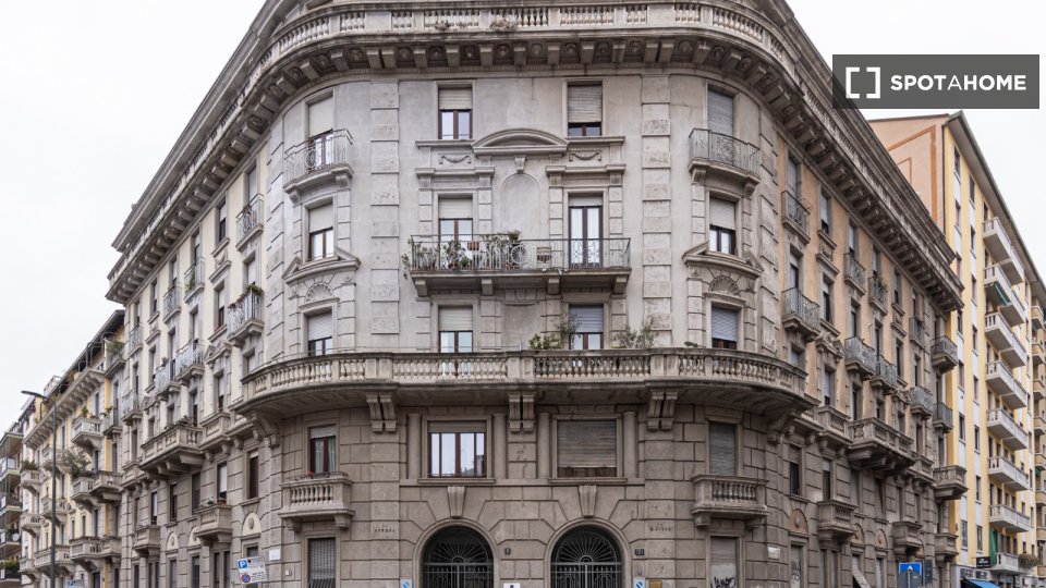 Double room Milan, 4 beds, 85m² — photo 8