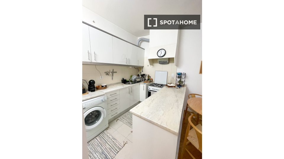 Apartment mono Lisbon — photo 6