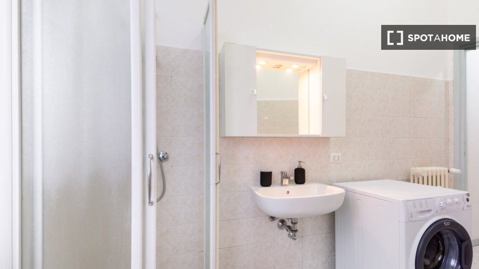 Apartment Milan, 1 bed, 53m² — photo 6