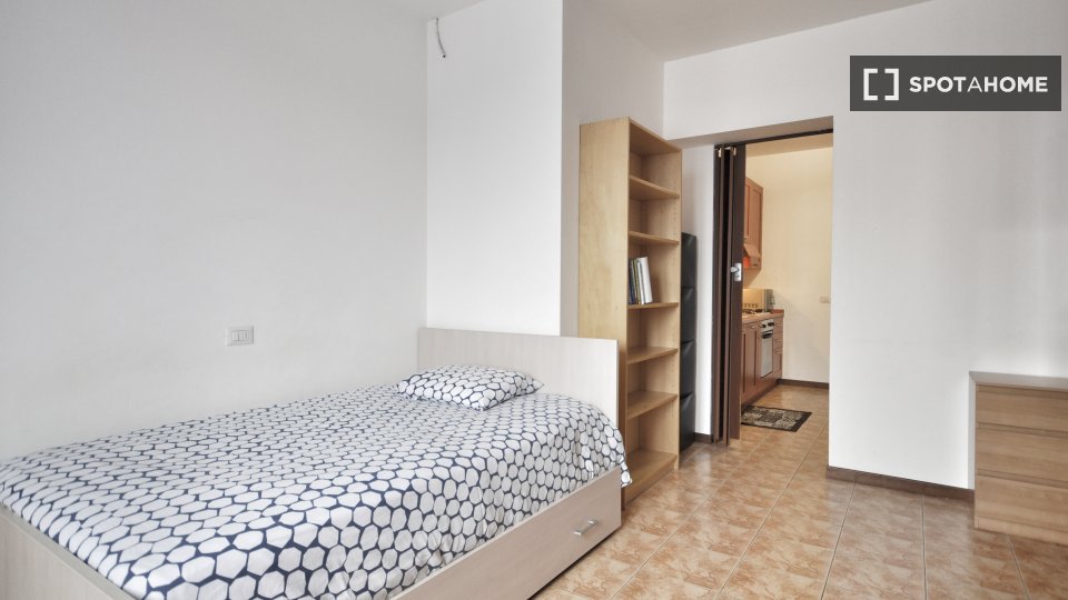 Apartment Milan, 2 beds, 55m² — photo 5