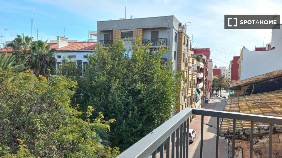 Apartment Valencia, 2 beds — photo 16