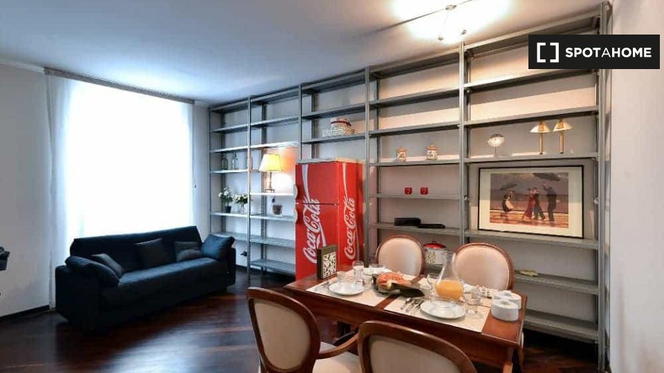 Apartment Milan, 1 bed, 70m² — photo 2